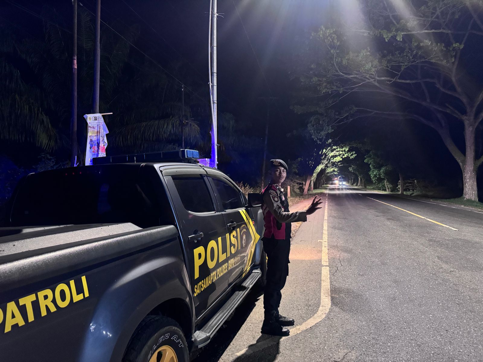 Patroli Blue Light Polres Batu Bara Amankan Jalinsum Perkebunan Tanah Gambus