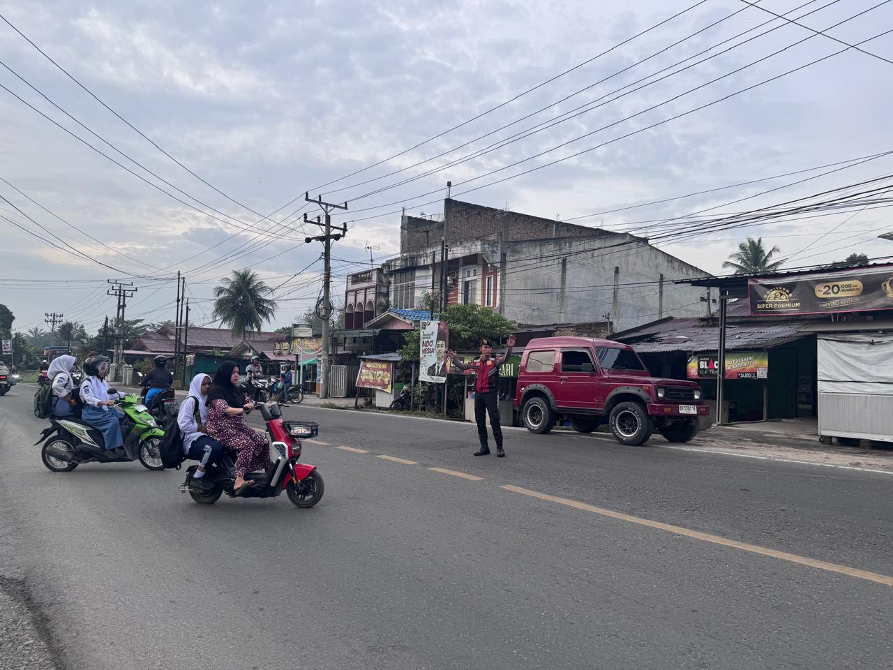 Sat Samapta Polres Batu Bara Tingkatkan Keamanan dengan Strong Point Pagi di Limapuluh
