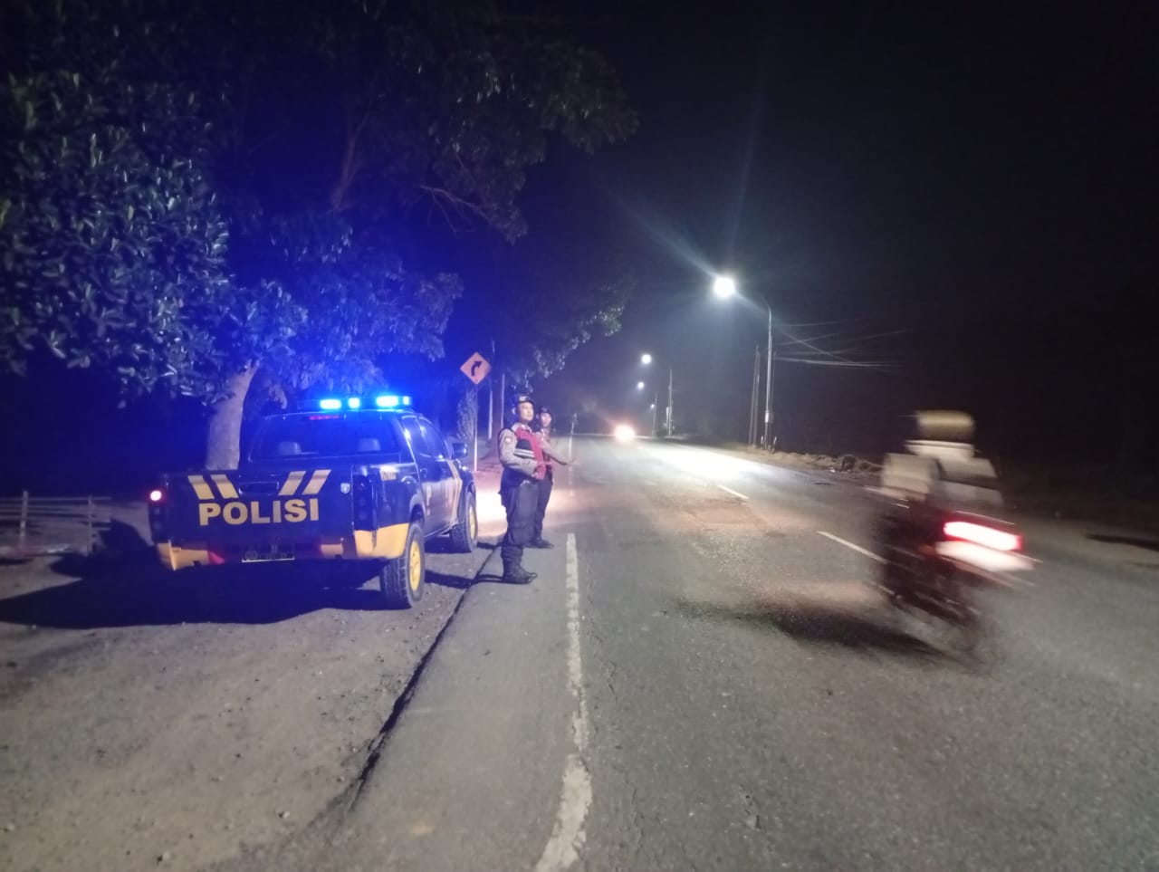 Patroli Presisi Polres Batu Bara Tingkatkan Keamanan di Simpang PTPN Tanah Itam Hulu