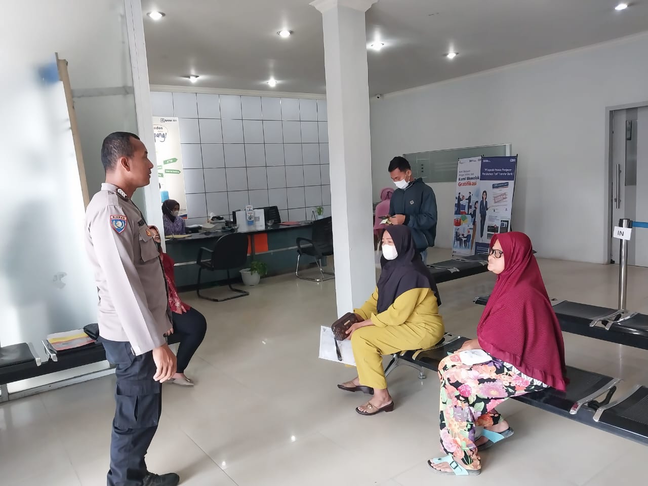 Sat Binmas Polres Batu Bara Jaga Harkamtibmas Melalui Sambang dan Cooling System