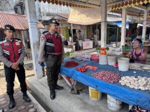 Sat Samapta Polres Batu Bara Lakukan Cooling System dan Himbauan Kamtibmas di Pajak Limapuluh