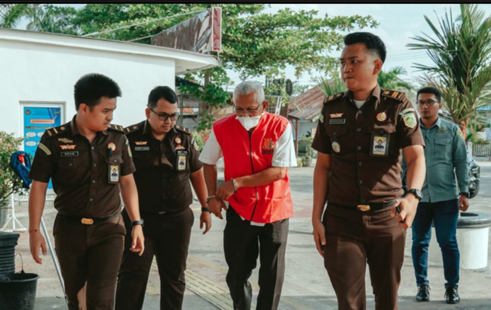 Eks Kadinkes Batu Bara Ditahan Terkait Korupsi Dana BTT