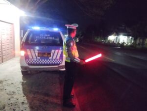 Satlantas Polres Batu Bara Amankan Jalur Utama Lewat Patroli Blue Light