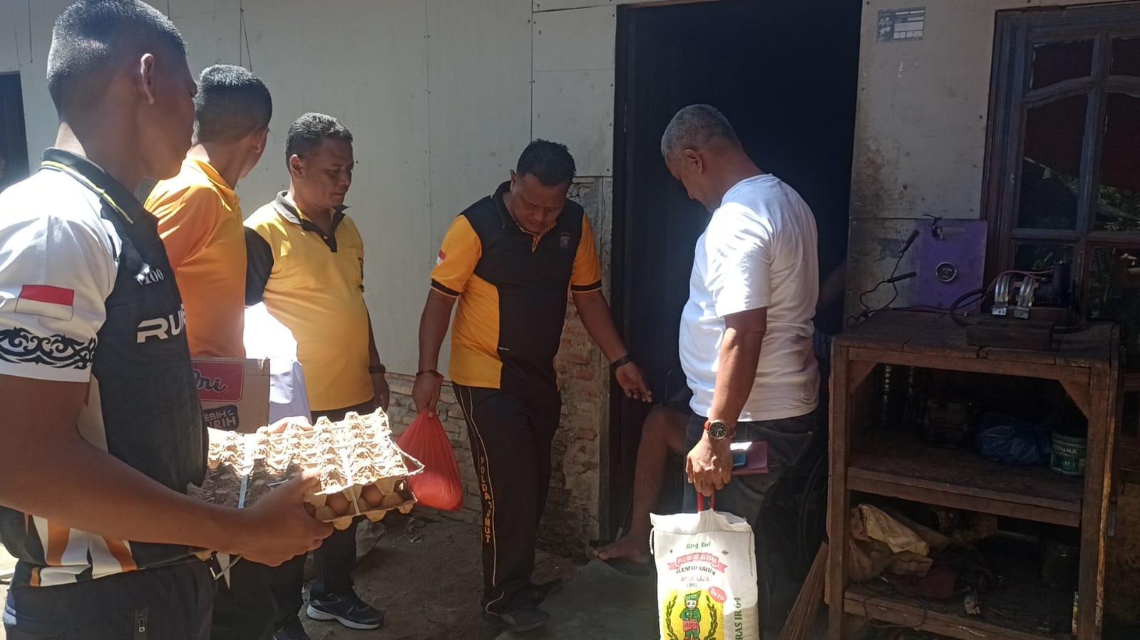 Kapolres Batu Bara Tebar Kebaikan Lewat Program Minggu Kasih di Labuhan Ruku