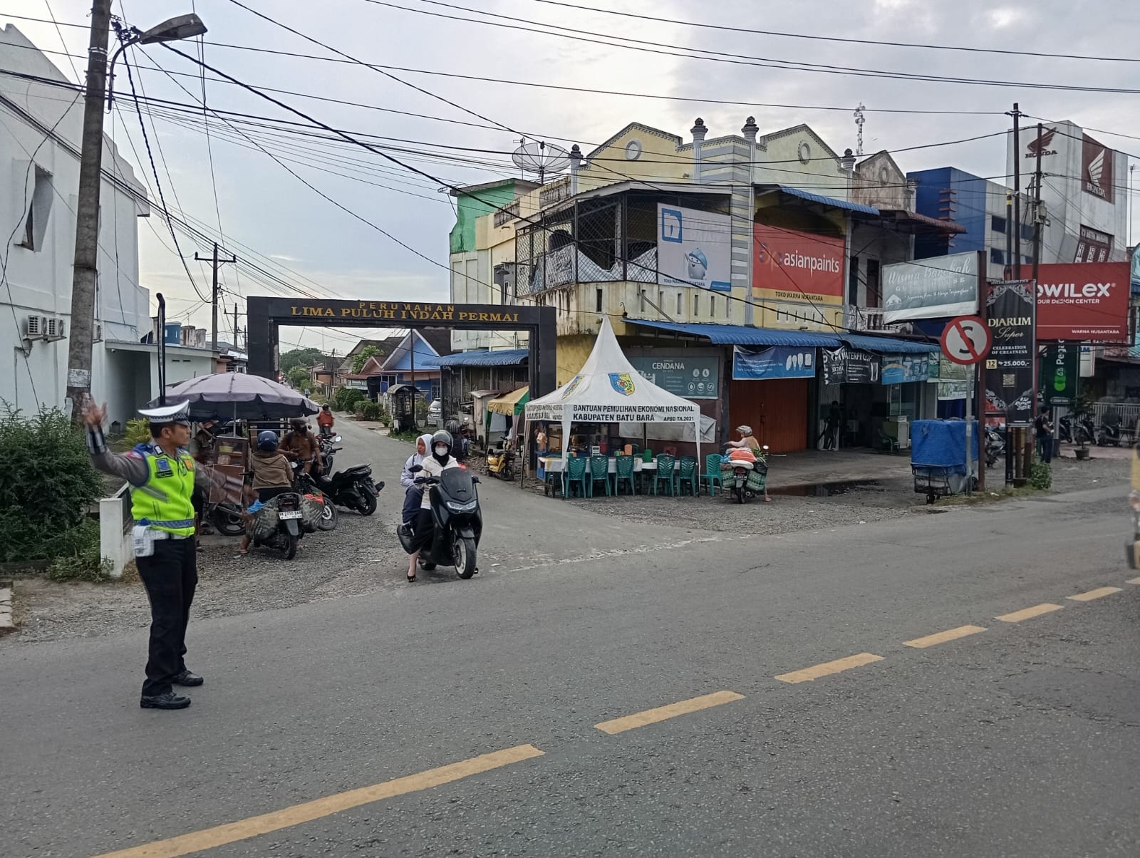 Satlantas Polres Batu Bara Jaga Kelancaran Arus Lalu Lintas di Sejumlah Titik