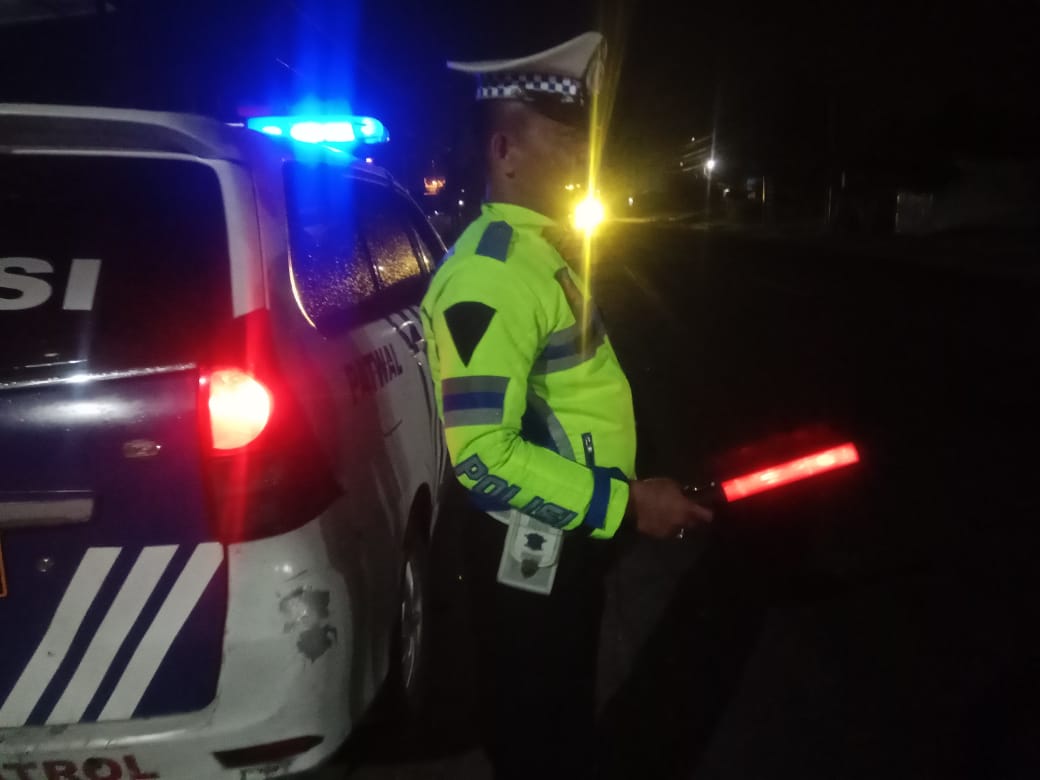 Satlantas Polres Batu Bara Patroli Blue Light: Cegah Kecelakaan dan Kejahatan Jalanan