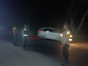 Polsek Lima Puluh Patroli Mobile Cegah Tawuran dan Kejahatan