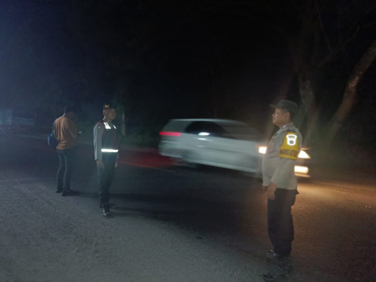 Polsek Lima Puluh Patroli Mobile Cegah Tawuran dan Kejahatan