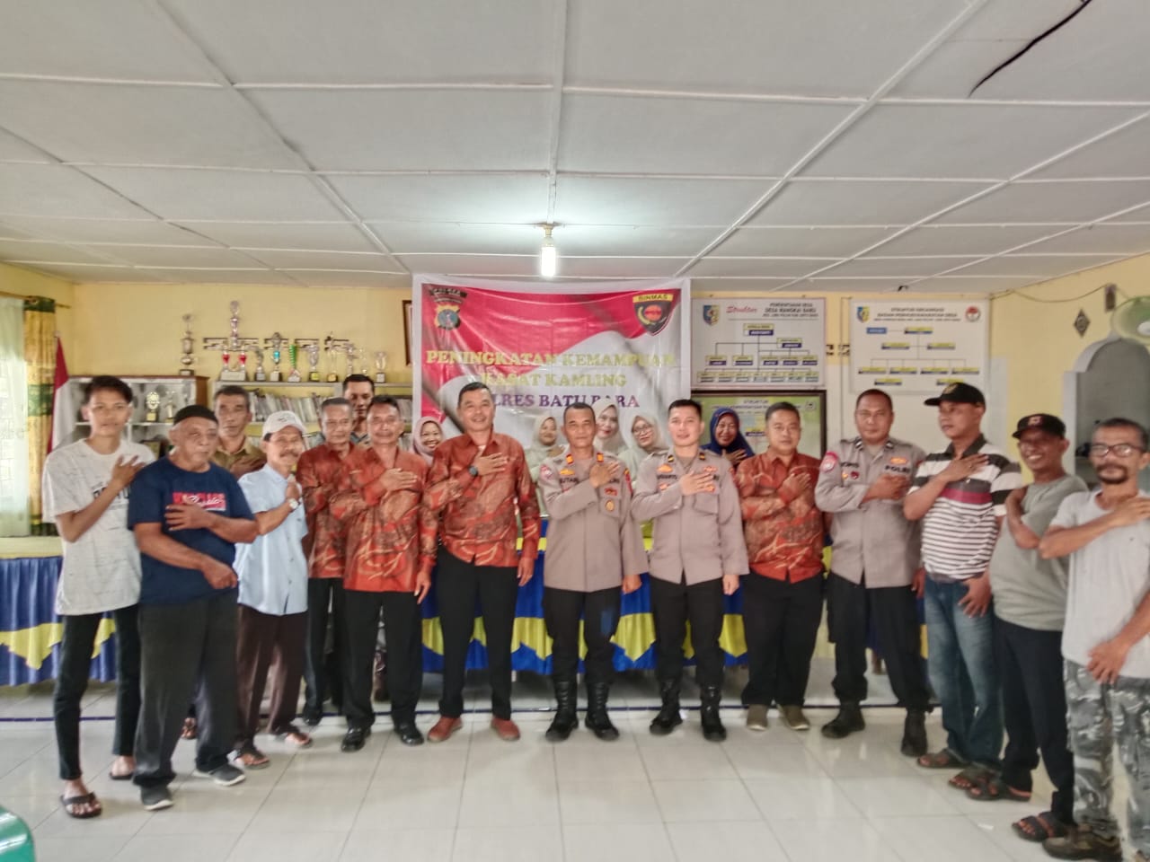 Sat Binmas Polres Batu Bara Sosialisasikan Pentingnya Satkamling untuk Harkamtibmas