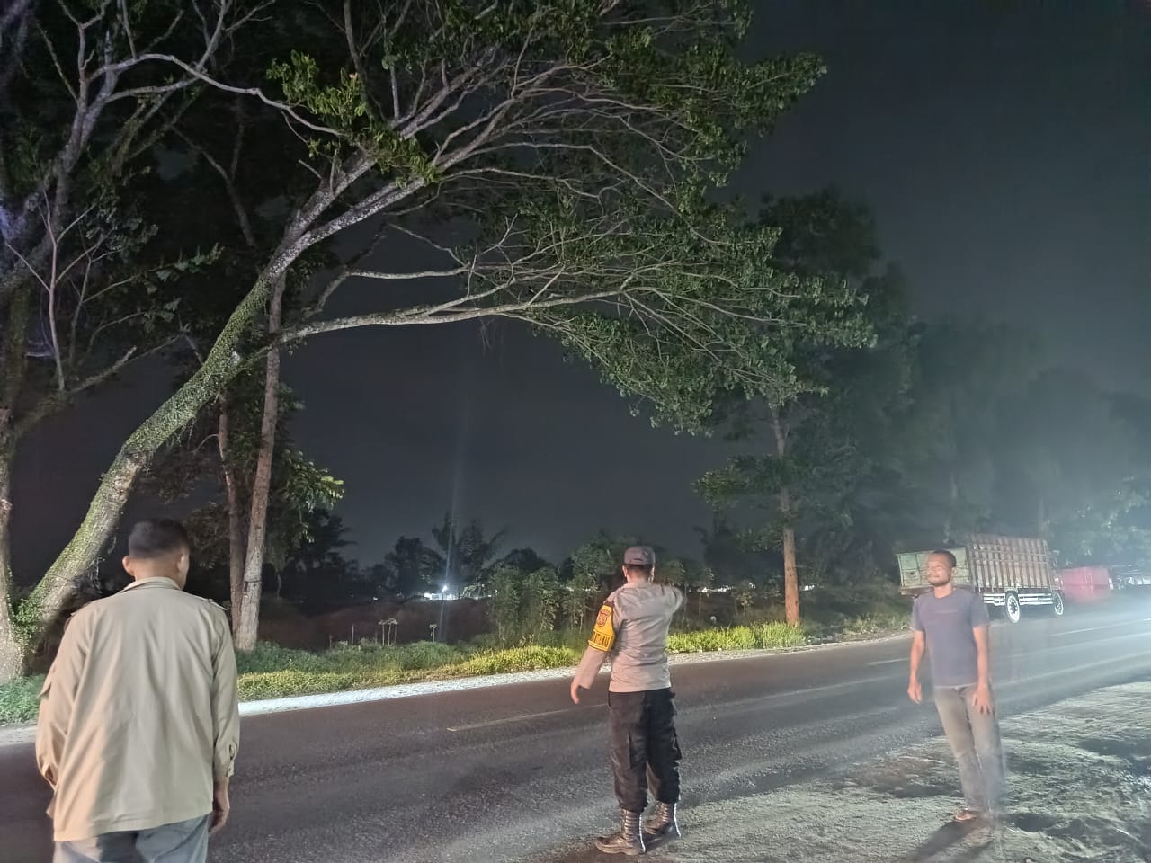 Polsek Lima Puluh Tingkatkan Patroli Mobile, Cegah Tawuran dan Jaga Kamtibmas