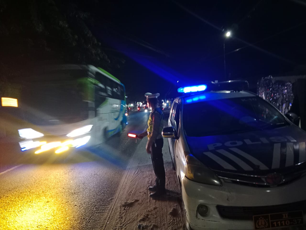 Satlantas Polres Batu Bara Siaga, Atur Lalu Lintas dan Gelar Patroli Blue Light