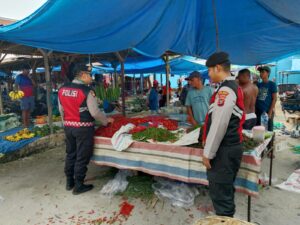 Sat Samapta Polres Batu Bara Intensifkan Cooling System dan Patroli, Jaga Kamtibmas di Pasar Tradisional