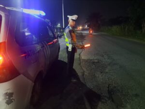 Sat Lantas Polres Batu Bara Gelar Patroli Blue Light, Antisipasi Gangguan Kamseltibcarlantas di Jam Rawan