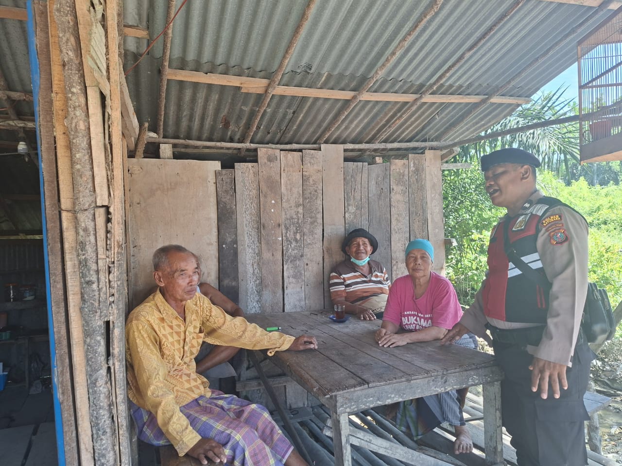 Kanit Samapta Polsek Medang Deras Sambang dan Cooling System Jaga Harkamtibmas