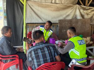 Satlantas Polres Batu Bara Ajak Sopir Bus Jadi Pelopor Keselamatan Lewat Program “Polantas Menyapa”