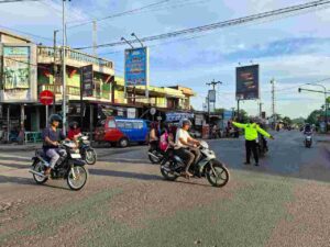 ‎Sat Lantas Polres Batu Bara Gencar Atur Lalu Lintas Pagi, Tekan Pelanggaran ‎