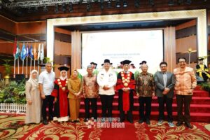 Bupati Batu Bara Hadiri Wisuda Institut Kesehatan Helvetia: Dorong Lulusan Jadi Agen Perubahan Pelayanan Kesehatan