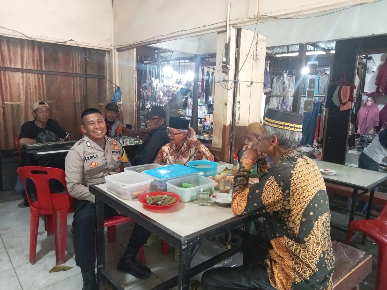 Bhabinkamtibmas Polsek Labuhan Ruku Gelar “Cooling System”, Jaga Kondusivitas Wilayah