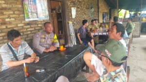 Bhabinkamtibmas Polsek Medang Deras Gencarkan Sambang dan Cooling System, Antisipasi Kejahatan Jalanan dan Geng Motor