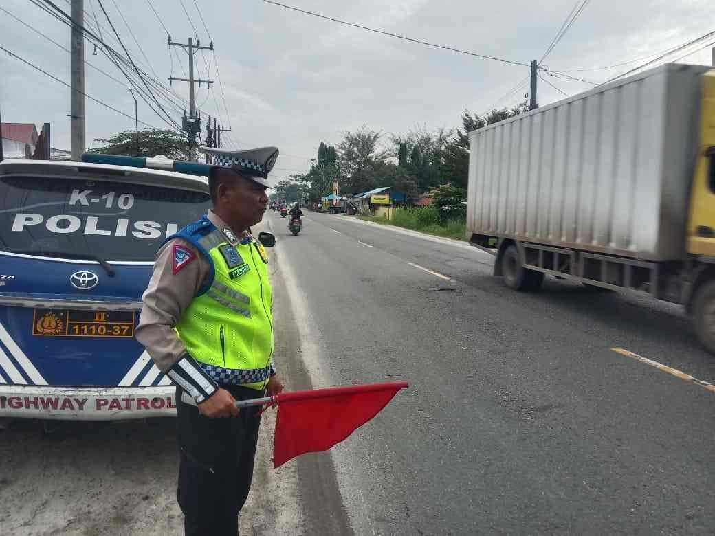 Sat Lantas Polres Batu Bara Aktifkan Pengaturan Sore dan Kibas Sore untuk Kamseltibcarlantas Kondusif