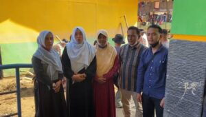 Dukungan Pendidikan Pulih Cepat Pascabanjir, Polres Pidie Jaya Bersihkan Sekolah MIN 1