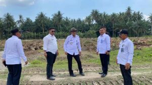 Kakanwil Ditjenpas Sumut Tinjau Alih Fungsi Lahan Sawit Jadi Lahan Pertanian di Air Joman, Dukung Ketahanan Pangan dan Pembinaan Warga Binaan