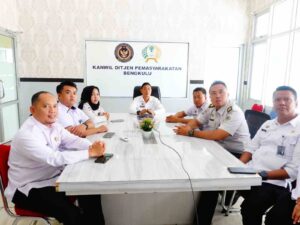 Kanwil Ditjenpas Bengkulu Ikuti Zoom Sosialisasi Standar Registrasi Klien Pemasyarakatan