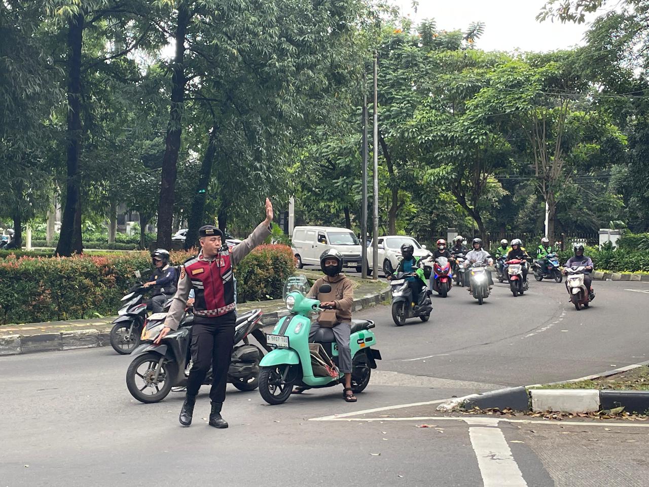 Tingkatkan Rasa Aman, Dirsamapta Korsabhara Baharkam Polri Intensifkan Patroli Dialogis dan Pengaturan Lalu Lintas