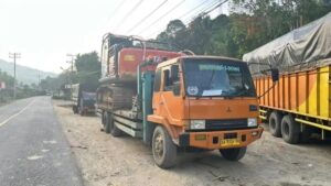 Polda Sumut Amankan Ekskavator dari Tambang Emas Ilegal di Mandailing Natal, Diduga Dihadang Belasan Oknum Misterius