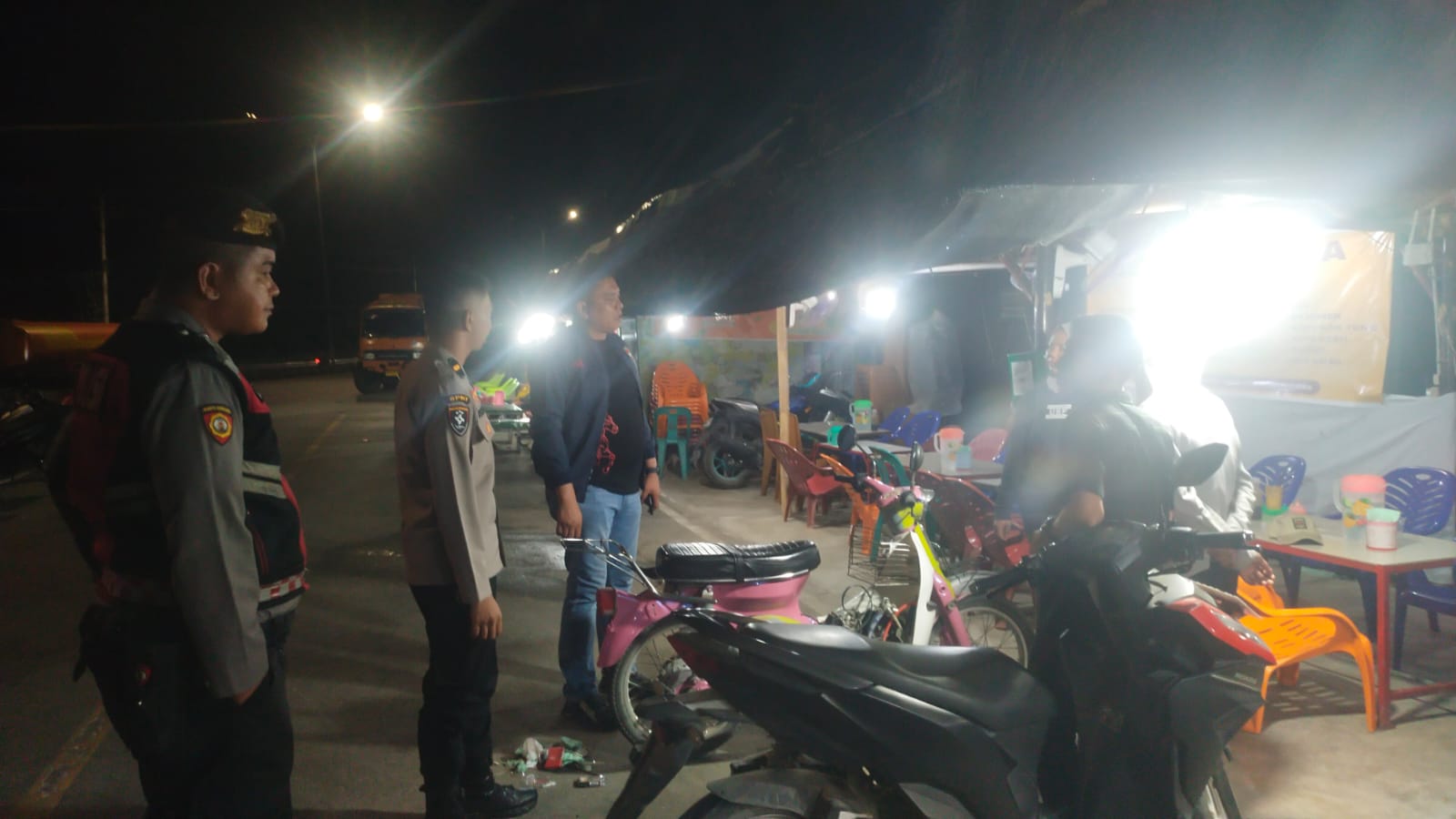 Polres Batu Bara Gelar Patroli Dialogis, Himbau Masyarakat Waspada dan Laporkan Gangguan Lewat 110