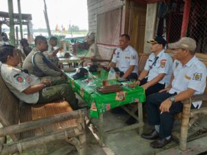 Kegiatan tersebut dilaksanakan di Jembatan Panjang Sei Kepayang sebagai upaya menciptakan lingkungan yang bersih, tertib, dan nyaman bagi masyarakat.