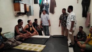 Razia Insidentil Lapas Labuhan Ruku Sambut HBP ke-62 – Bersihkan Narkoba dan Lodes”