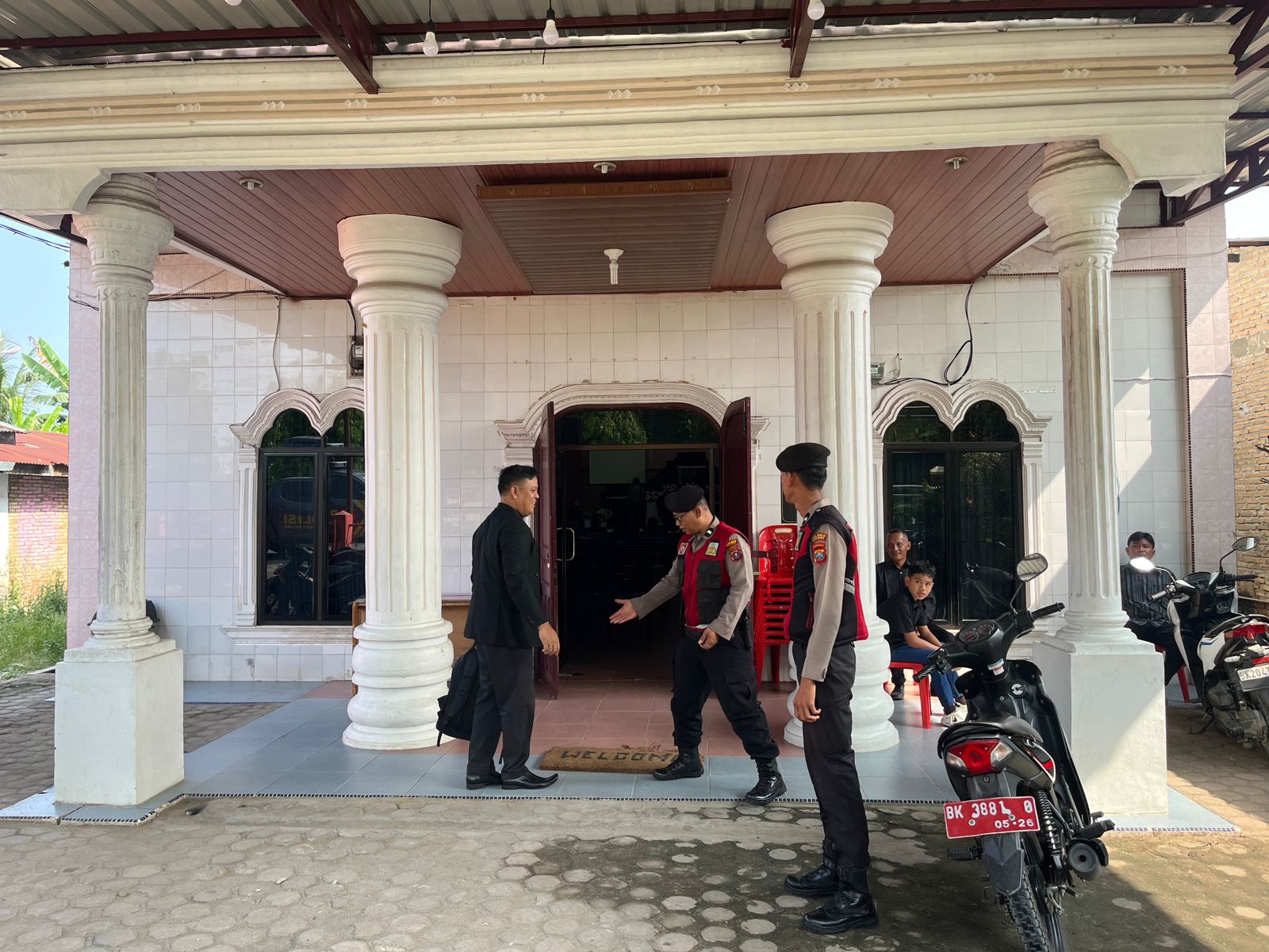 Sat Sabhara Polres Batu Bara Gelar Patroli Roda-4, Amankan Empat Gereja Jelang Perayaan Paskah