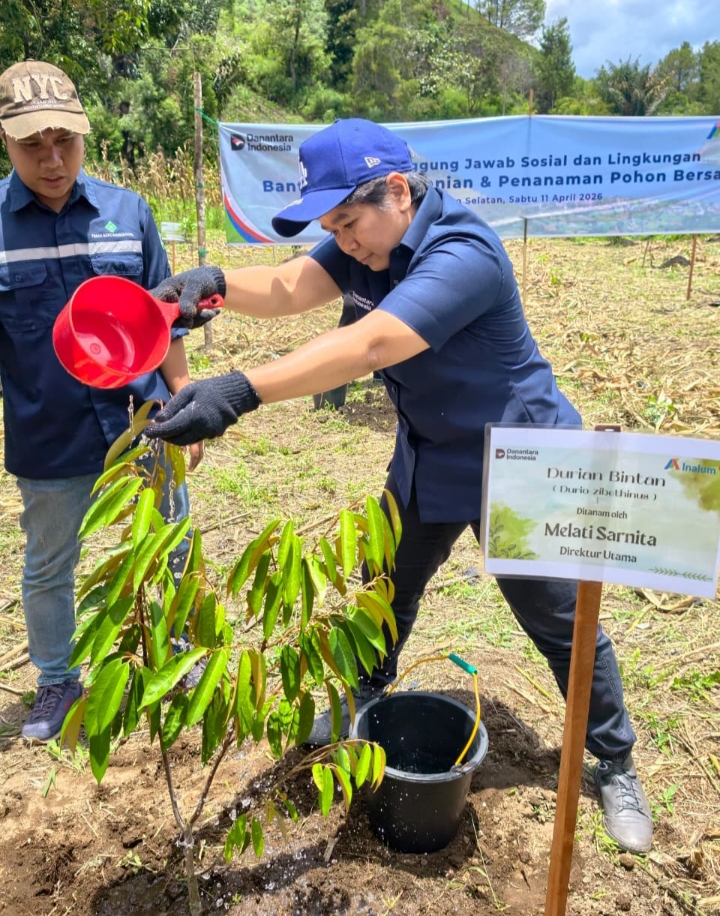 PT Inalum Serahkan Bantuan CSR di Kawasan Operasional Paritohan
