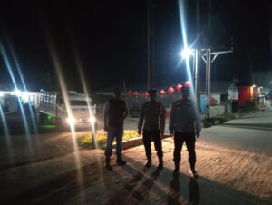 Polsek Medang Deras gelar patroli malam gabungan, antisipasi kejahatan dan tawuran di wilayahnya